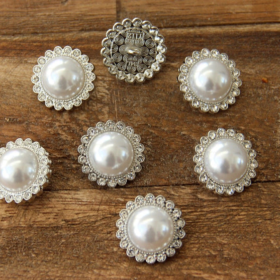 Pearl Buttons with stone - 21 mm - 4 pcs - Go Handmade
3