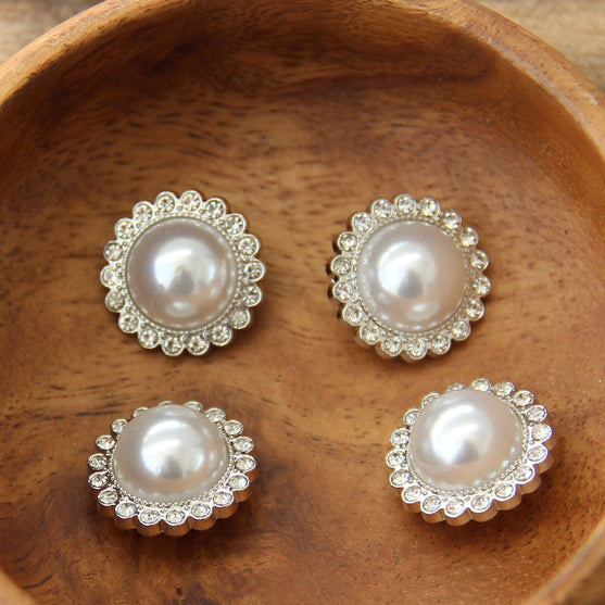 Pearl Buttons with stone - 21 mm - 4 pcs - Go Handmade
4