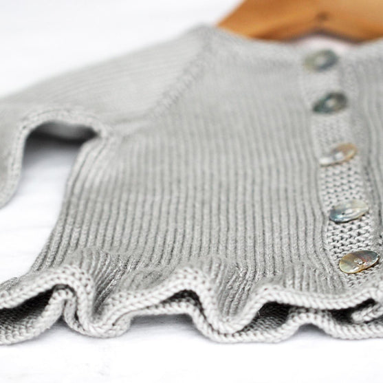 Cardigan Flounce
4