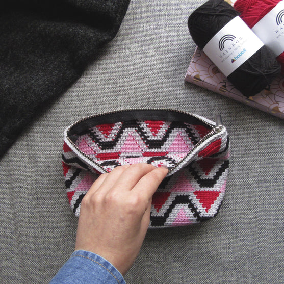 Ava - Cosmetic Pouch
4