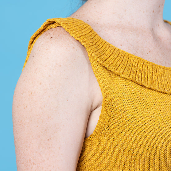 Barbara - Summer top
5