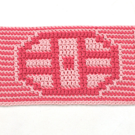 Hooked on You - Scarf
7