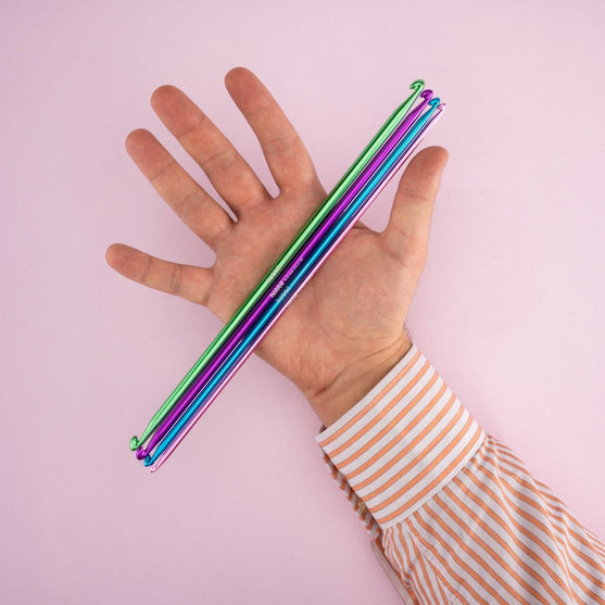 Alu Double Ended Tunisian Crochet Hook - 28 cm (11 in) - Hobbii
6