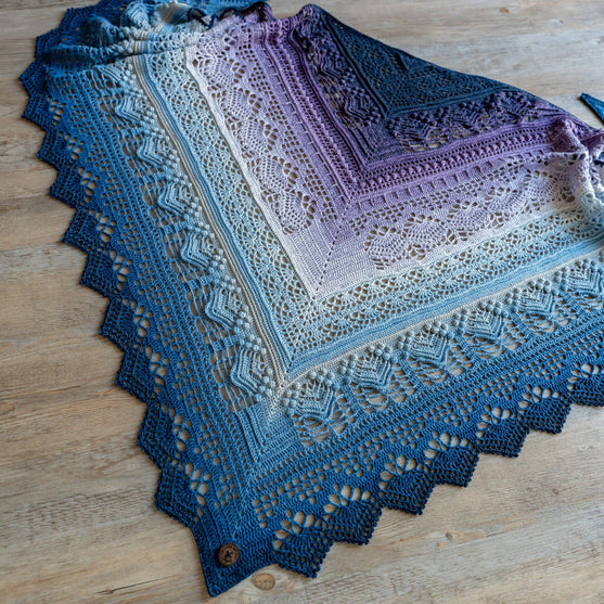 Frozen Iris - Shawl
7