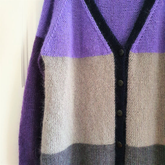 Brede Striber - Long Cardigan
3