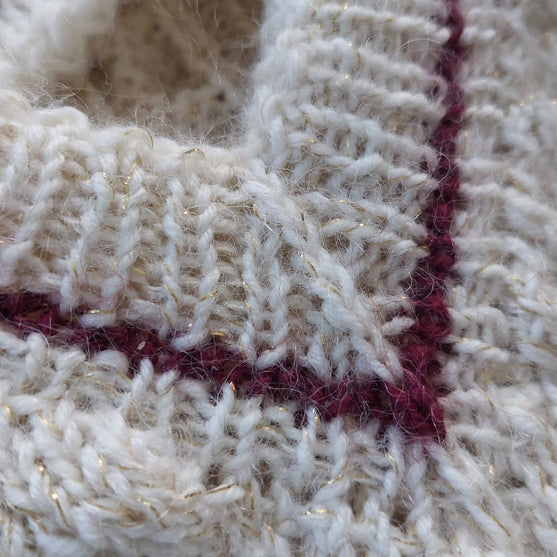 Tinseltown - Sweater
4