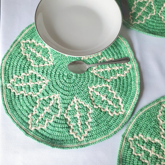 Mosaic Oak Leaf - Table Mat
3