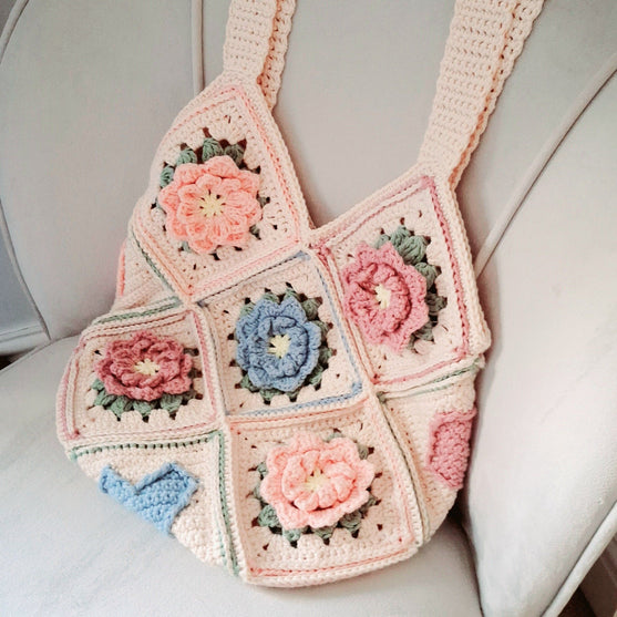 Hearts in Bloom - Bag
5