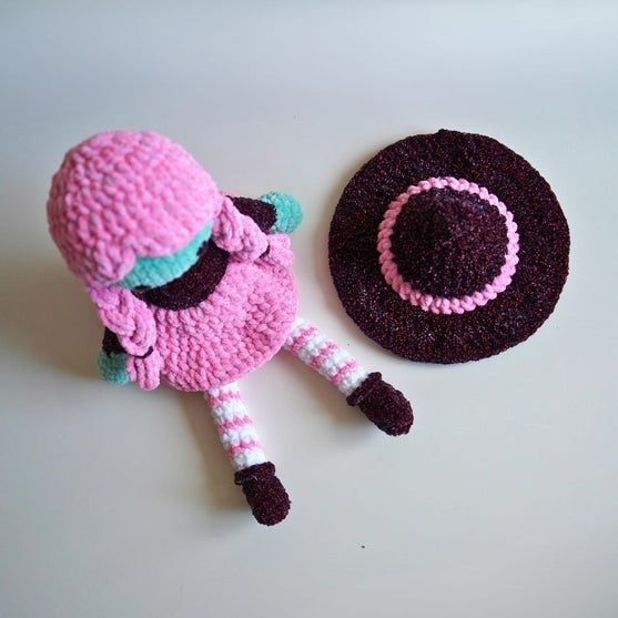 Rosie Rue the Witch
5