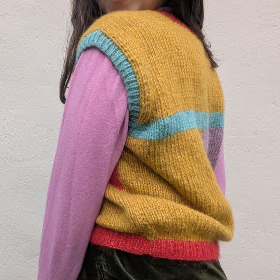 Roli - Vest
15