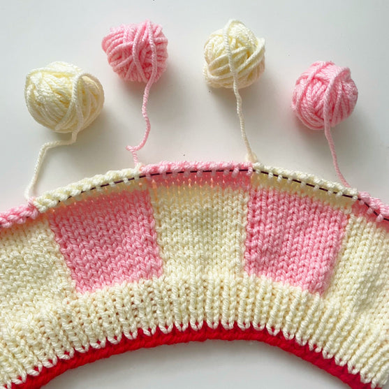 Love Games - Sweater
4