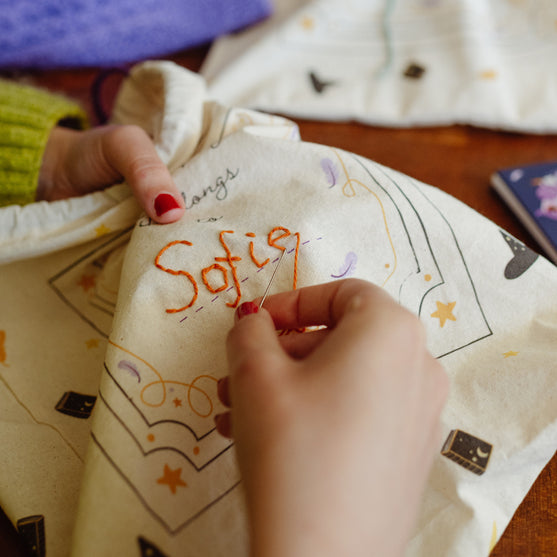 #MagicFeatherCAL: Mystery Crochet-along kit - Hobbii
5