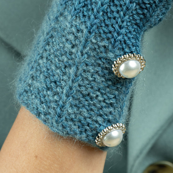 Freja - Wrist Warmers
6