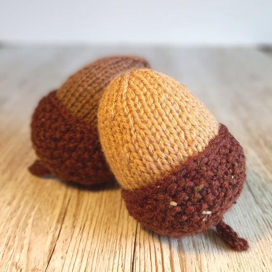 Autumn Acorns
3