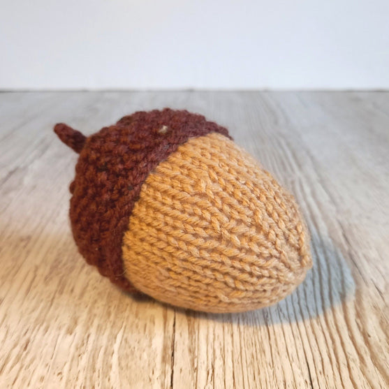 Autumn Acorns
5