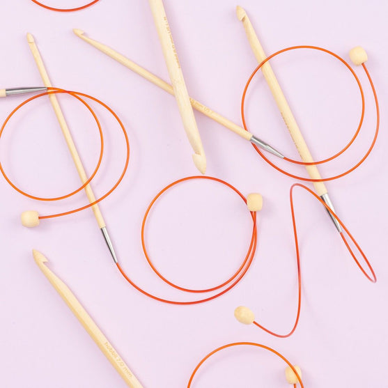 Bamboo Tunisian Crochet Hook with Wire - 50 cm (20 in) - Hobbii
4