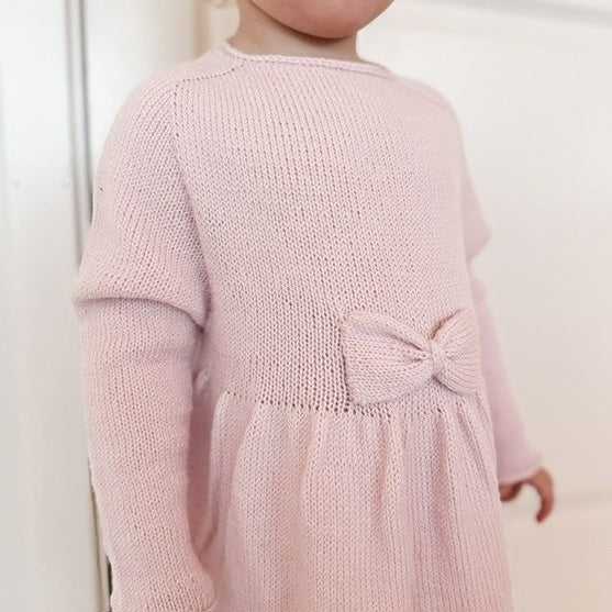 Bow - Children’s Dress
2