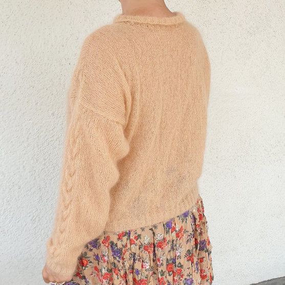 Chloe - Sweater
2