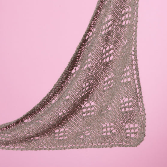 Lacey - Bandana
3