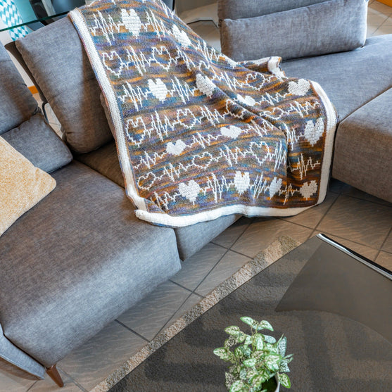 Pulse Of Love - Throw
4