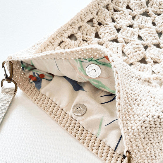 Snakes and Ladders - Bag
3