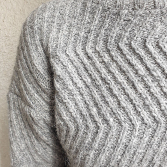 Darby - Turtleneck Sweater
4