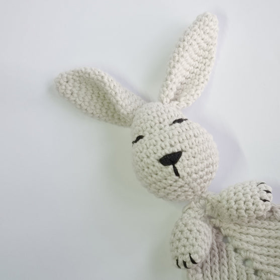 Ninka - Napkin with bunny
8