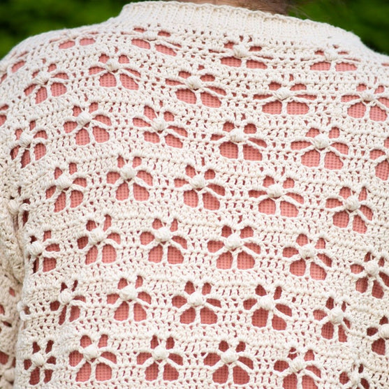 Floral - Cardigan
10