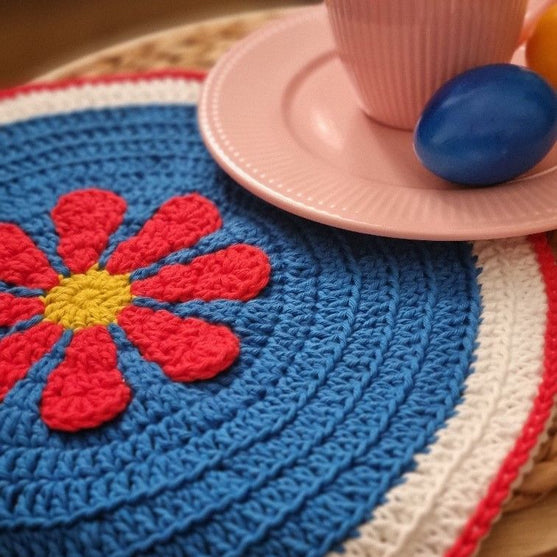 The Retro Flower - Table Mat
6
