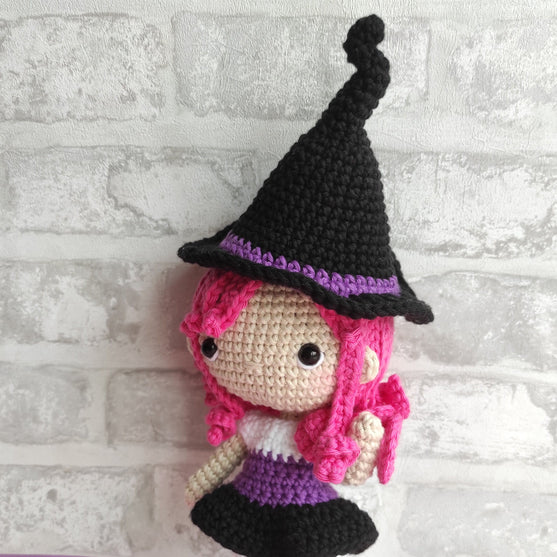 The Sisters Ada and Kat - Halloween
5