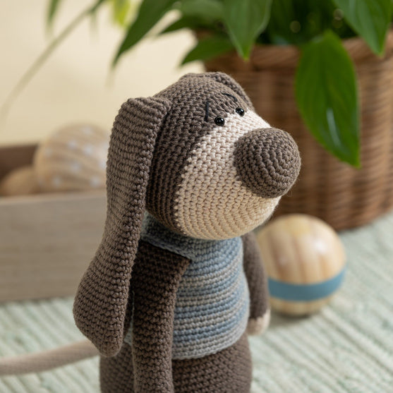 Helmut the Dog
2