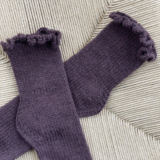 Ultra Easy Ruffle Socks
2