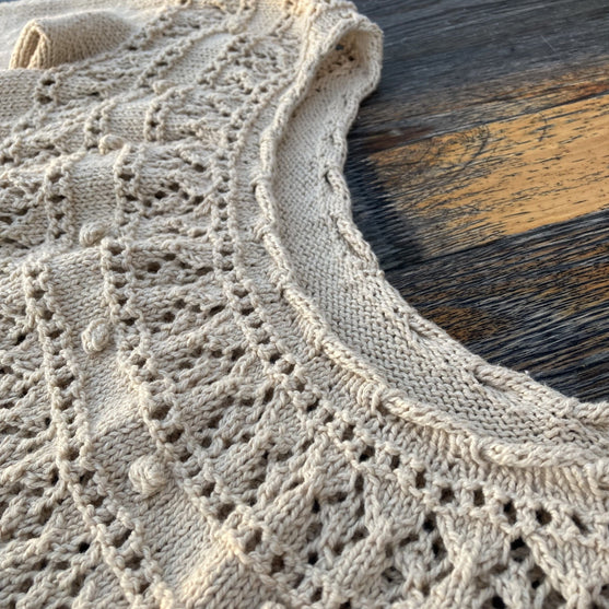 Diamond Eyelets - Blouse
6