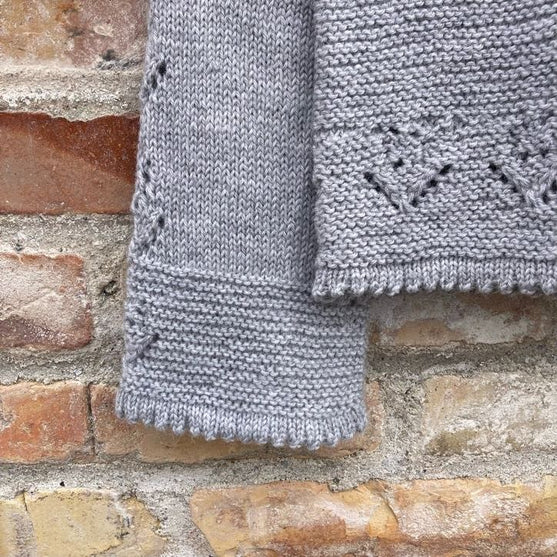 Tulip - Cardigan
7