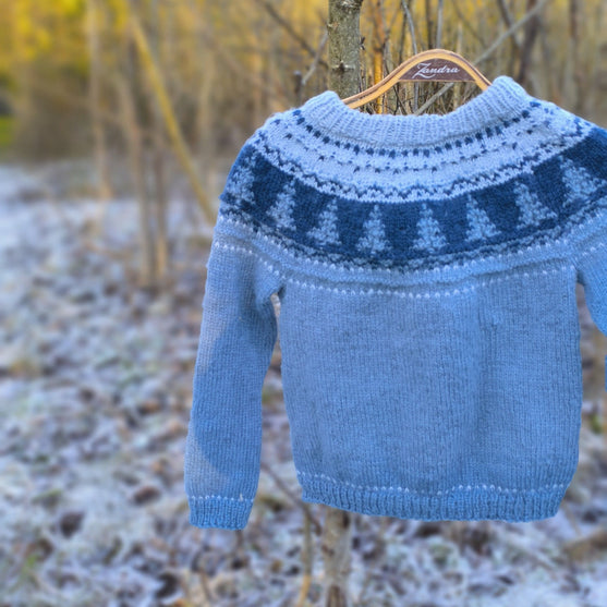Fluffy Winterday - Children’s Sweater
2
