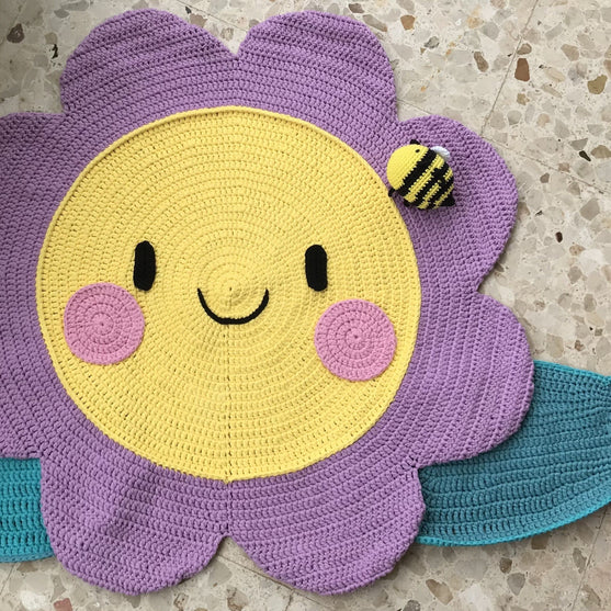 Kawaii Daisy - Rug
2