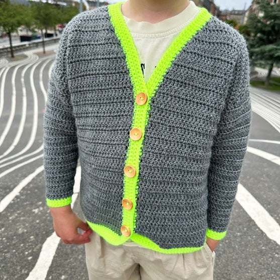 Contrast Cardi - Children's cardigan
3