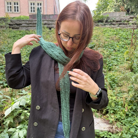 Winter Twist - Scarf
5