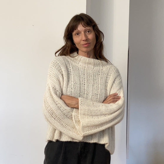 Mochi - Sweater
2