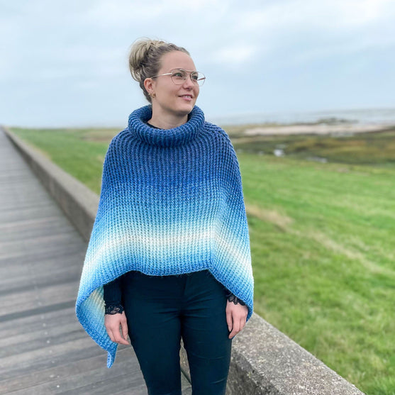 In-Lines Alpaca - Poncho
6