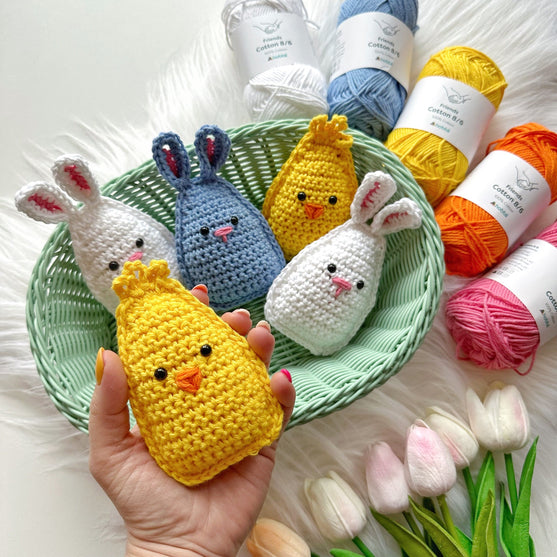 Cute Easter Bunny and Chick
4