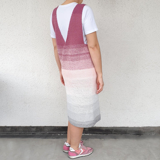 Mia - Midi dress
3