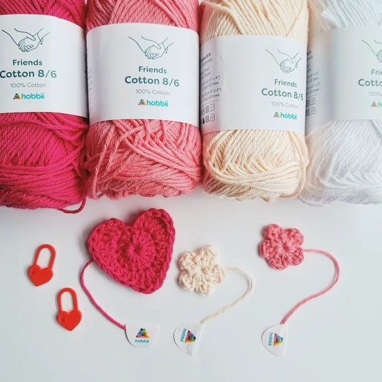 Blossom Heart - Garland
4