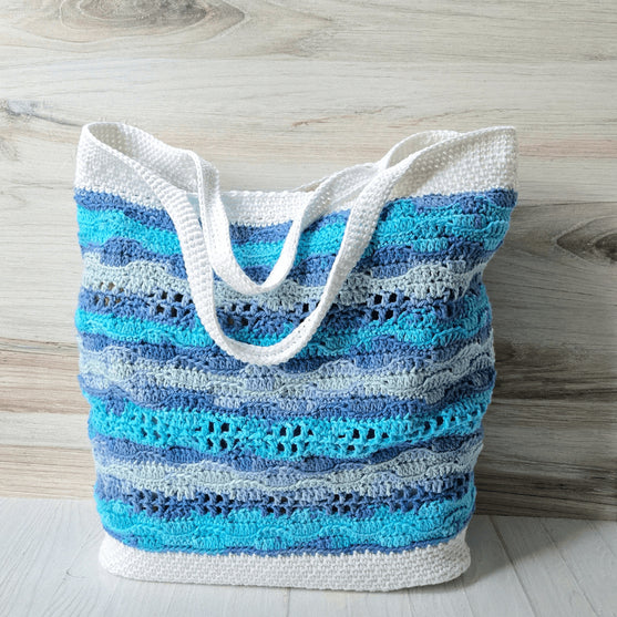 Sea Breeze - Tote
2
