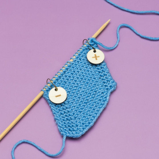 Increase and decrease markers +/- - Hobbii
2