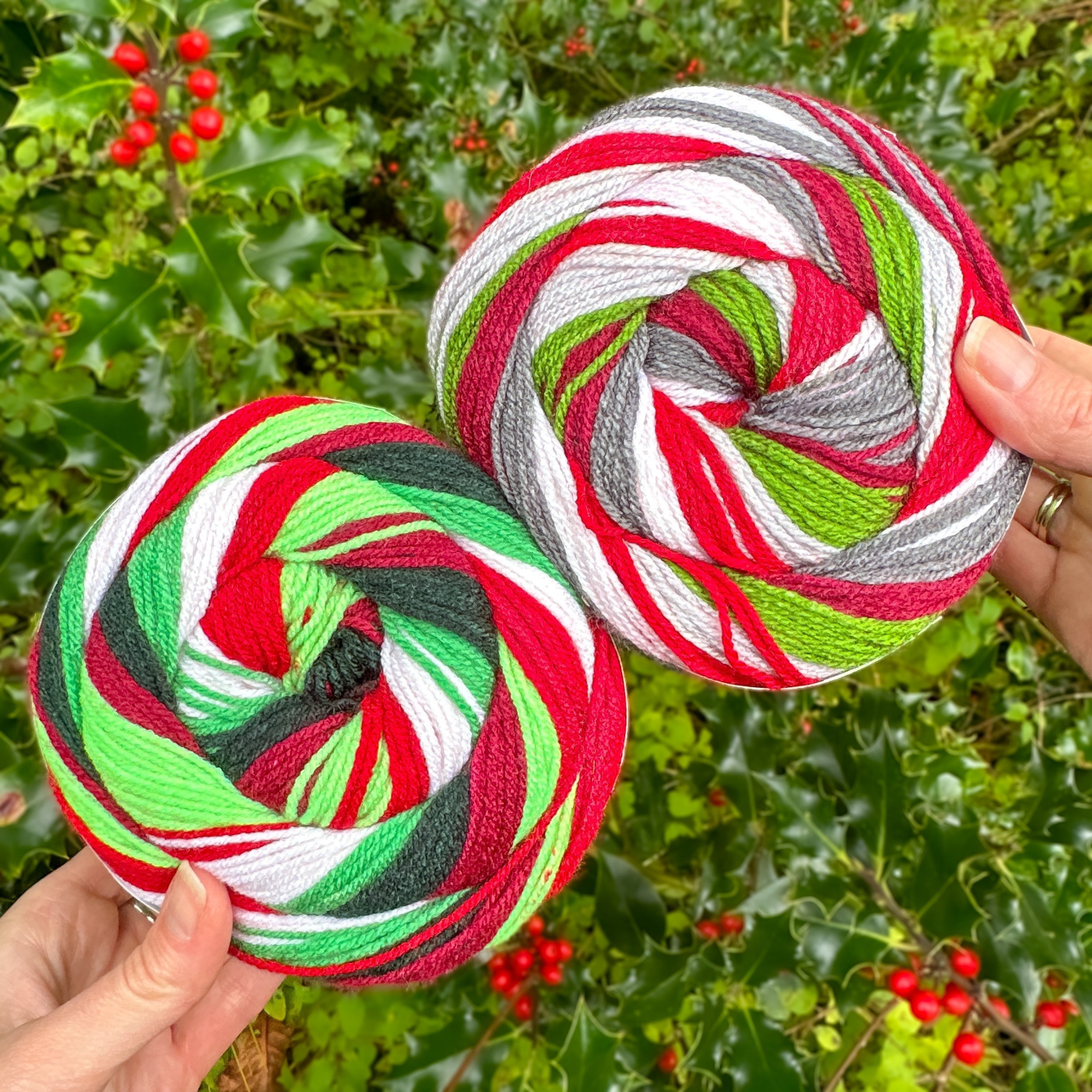 Christmas yarn and accessories