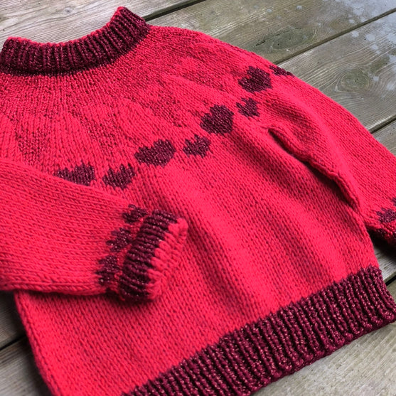 

XmasHearts - Children’s Sweater
1