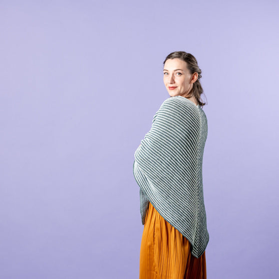 

Kvarts – Shadow shawl
7