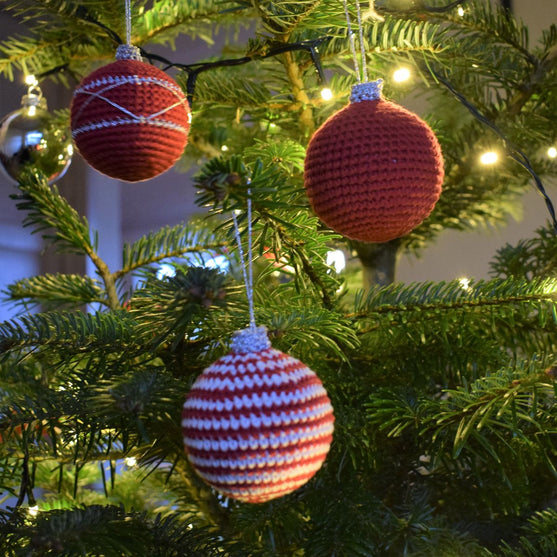 

Crocheted Christmas Balls - Large
1