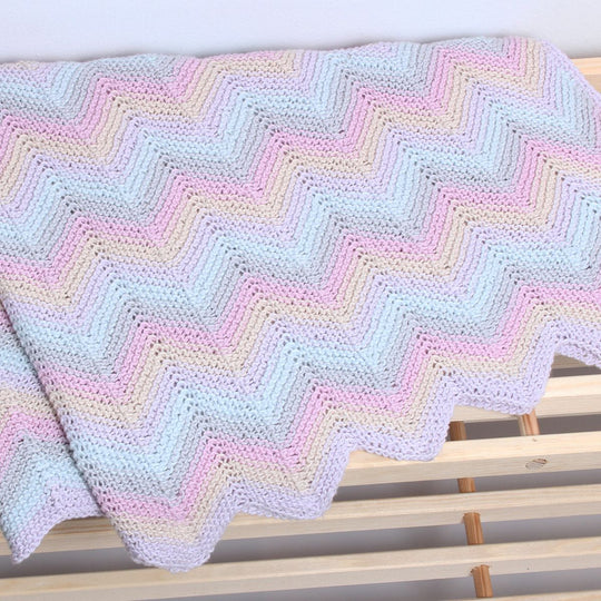 Zigzag Baby blanket